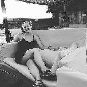 Meet your Posher, Victoria